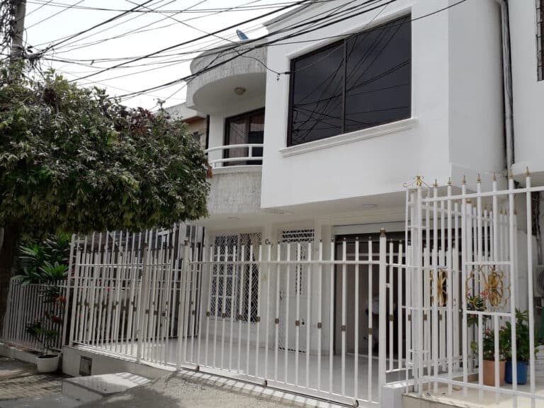Casa en La Troncal, Cartagena, Bolívar — foto 1