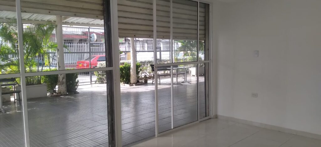 Local en Los cuatro vientos, Cartagena, Bolívar — foto 2